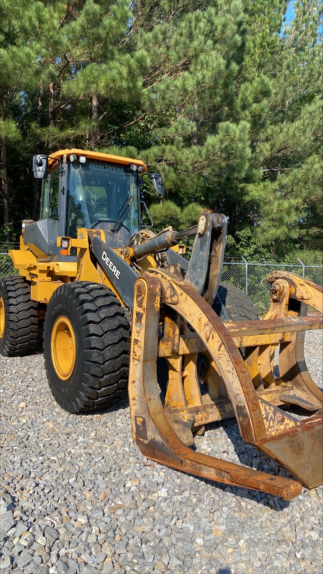 John Deere 624L WHEEL LOADER