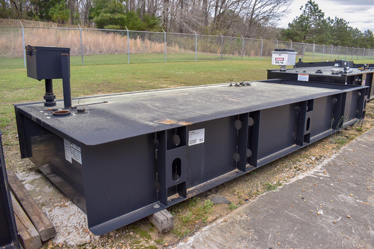 330 Gallon Fuel Tank 